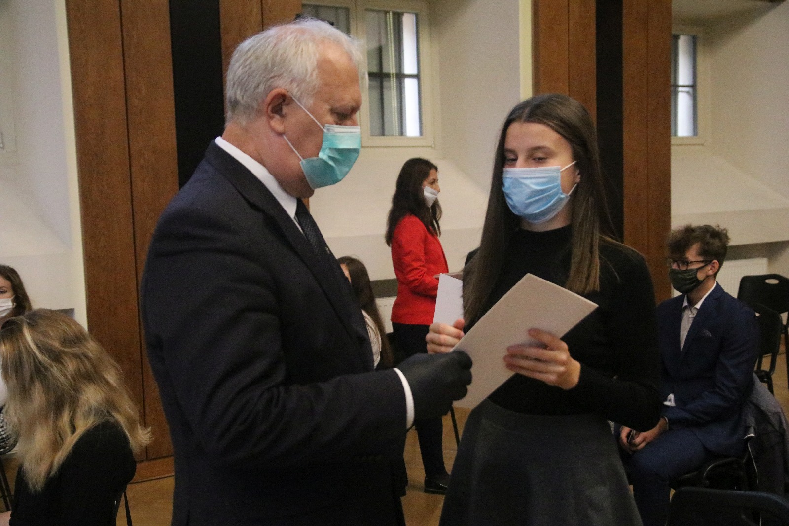 Uroczystość wręczenia stypendiów prezydenta Legnicy
