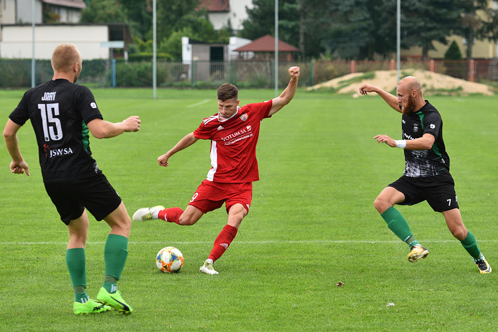 Miedź II Legnica wygrywa z ROW 1964 Rybnik 2:0