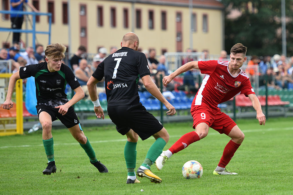 Miedź II Legnica wygrywa z ROW 1964 Rybnik 2:0