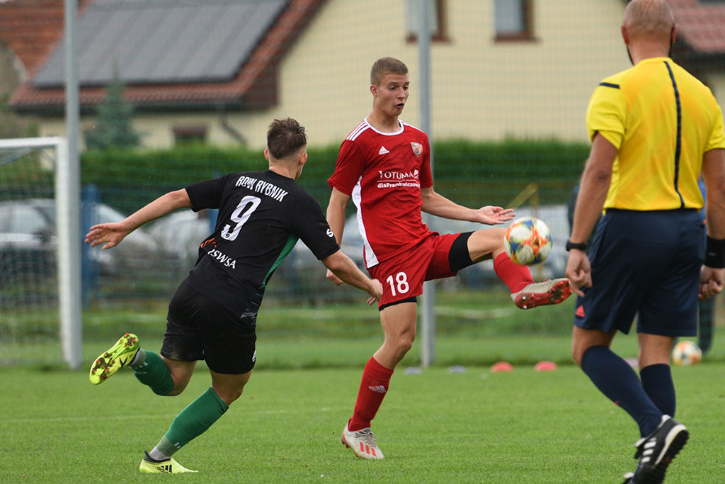 Miedź II Legnica wygrywa z ROW 1964 Rybnik 2:0