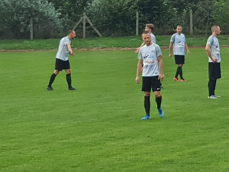 Mewa wraca z kolejnego wyjazdu z punktem po remisie z Orlą