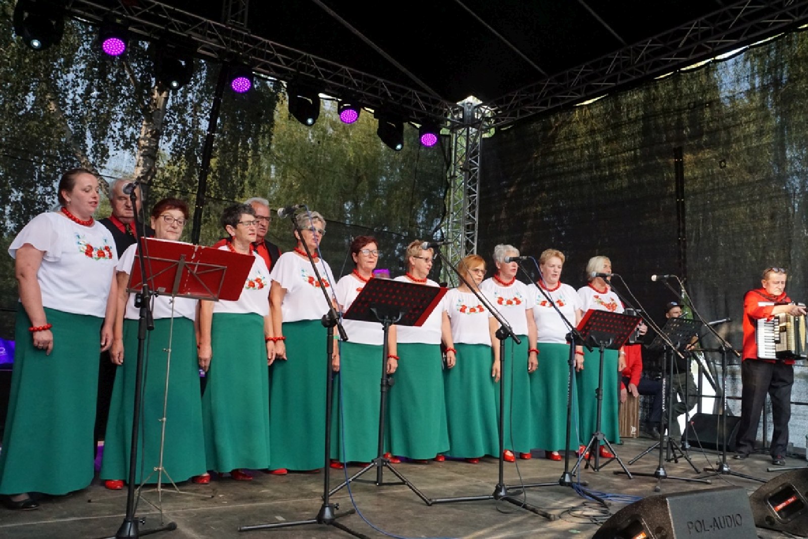 Piąta jubileuszowa kunicka Folk Biesiada