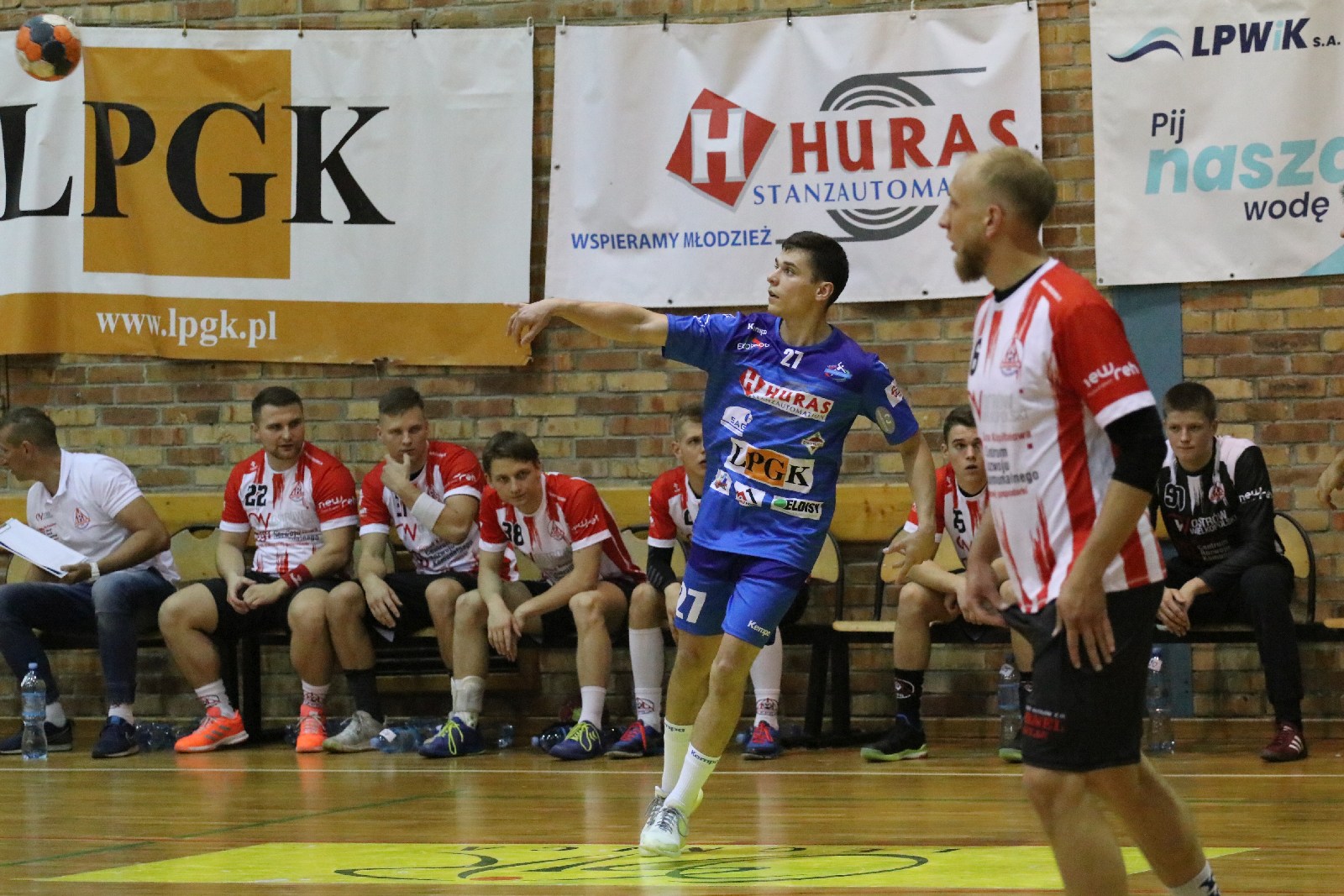 Siódemka Miedź Legnica – Ostrovia Ostrów Wielkopolsk 28:24