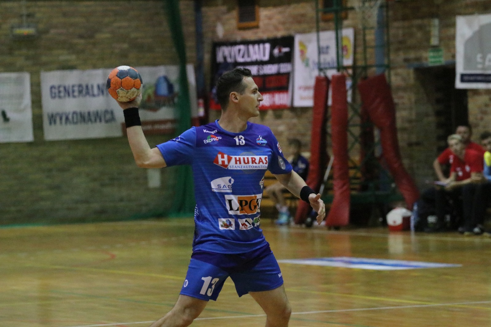 Siódemka Miedź Legnica – Ostrovia Ostrów Wielkopolsk 28:24