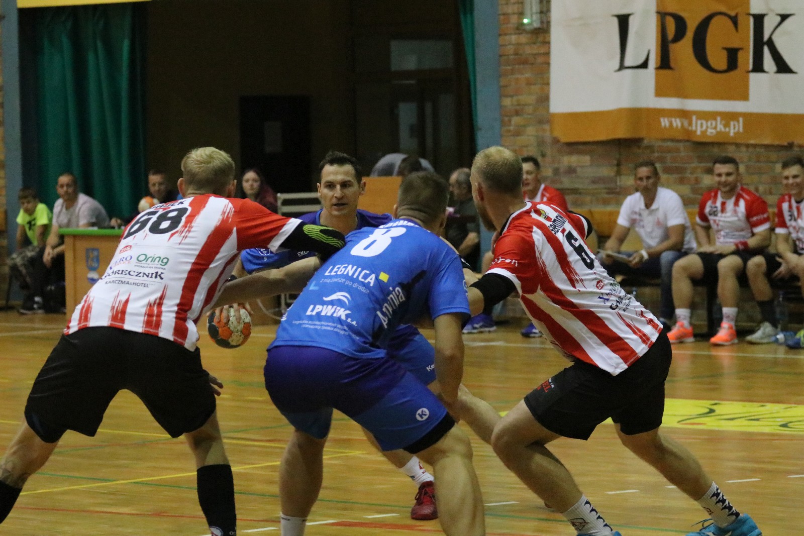 Siódemka Miedź Legnica – Ostrovia Ostrów Wielkopolsk 28:24