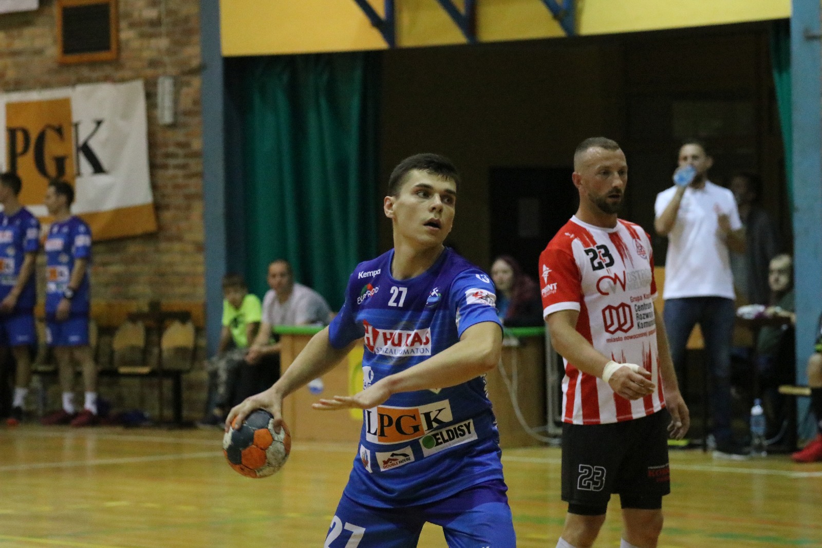 Siódemka Miedź Legnica – Ostrovia Ostrów Wielkopolsk 28:24