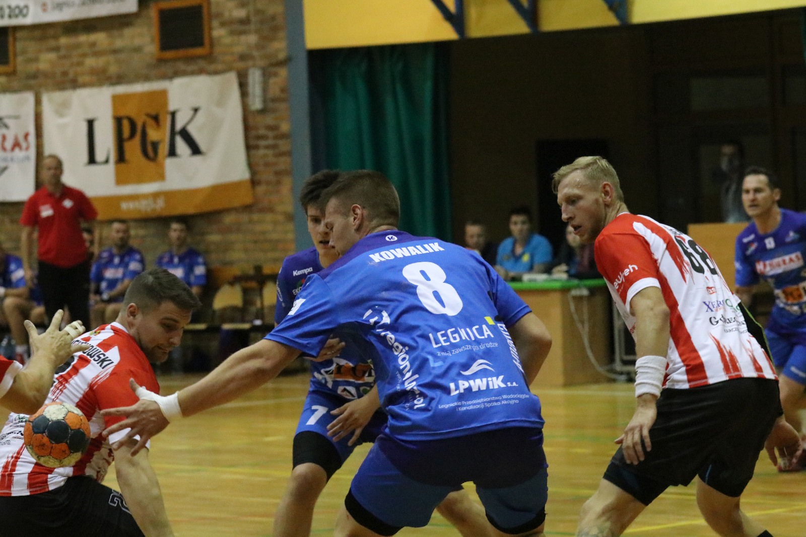 Siódemka Miedź Legnica – Ostrovia Ostrów Wielkopolsk 28:24