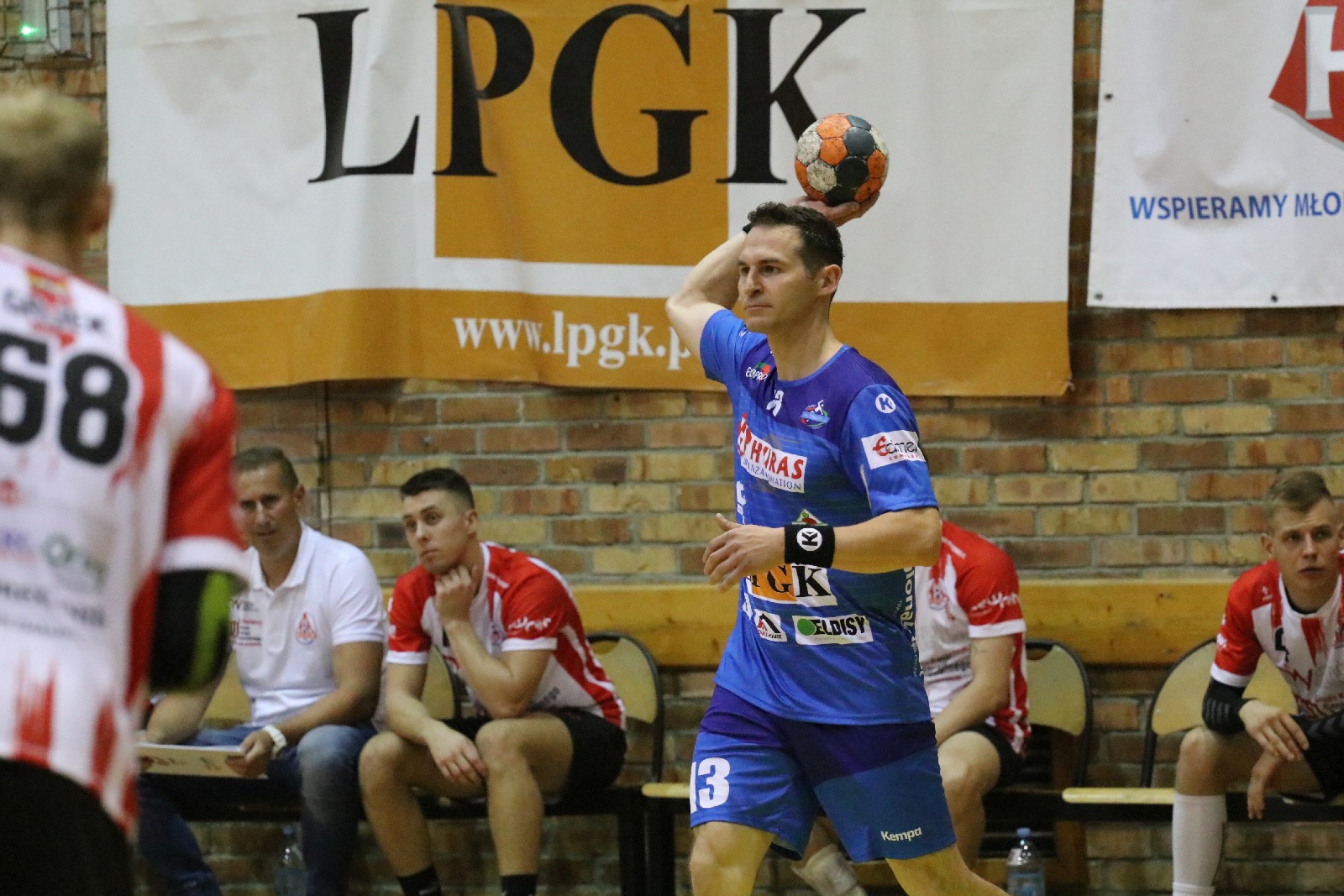 Siódemka Miedź Legnica – Ostrovia Ostrów Wielkopolsk 28:24