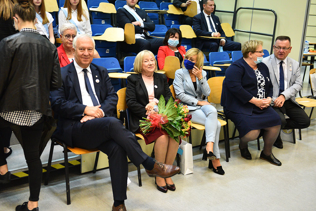 Dolnośląski oddział Towarzystwa Przyjaciół Dzieci ma sztandar