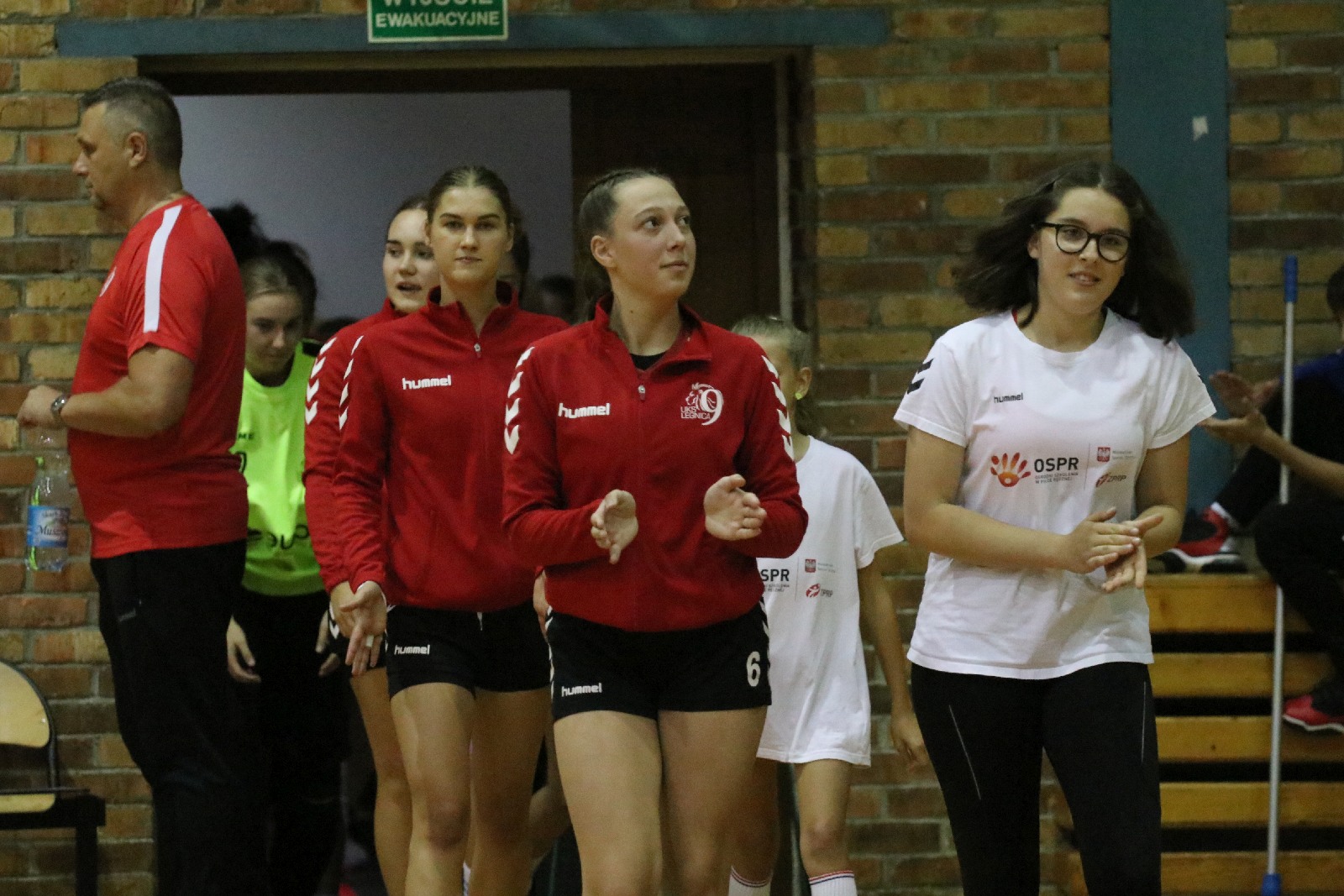 Dziewiątka Legnica w debiucie pierwszej ligi pokonuje Cracovię