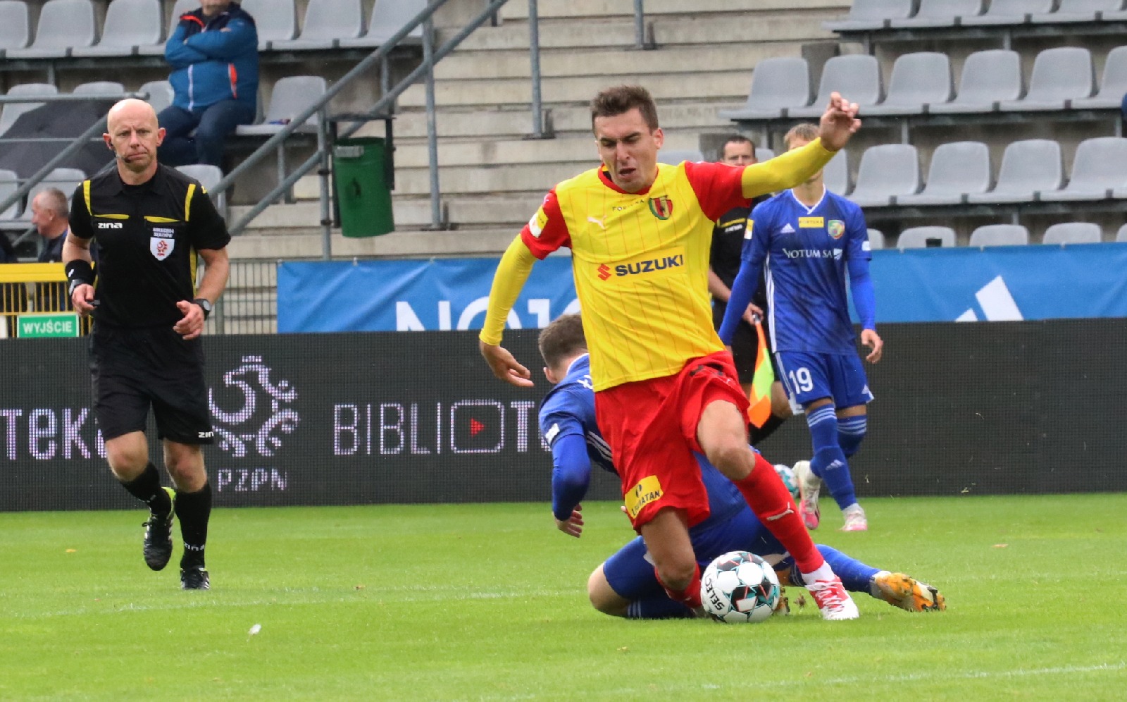 Miedź Legnica wyszarpała remis w ulewie