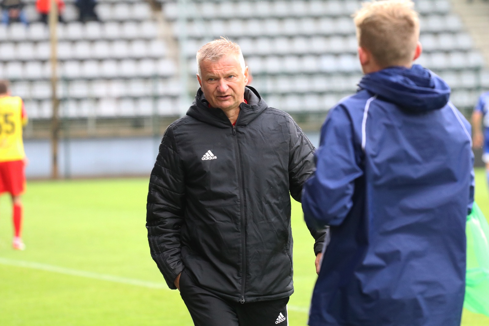 Miedź Legnica wyszarpała remis w ulewie