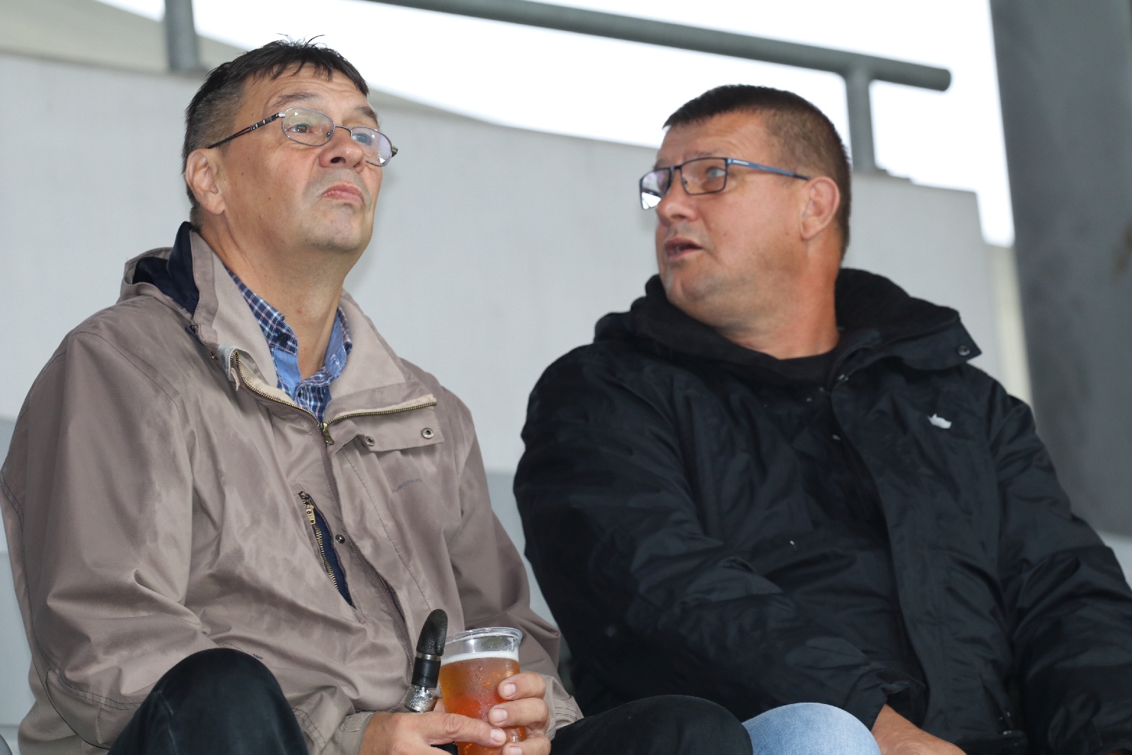 Miedź Legnica wyszarpała remis w ulewie