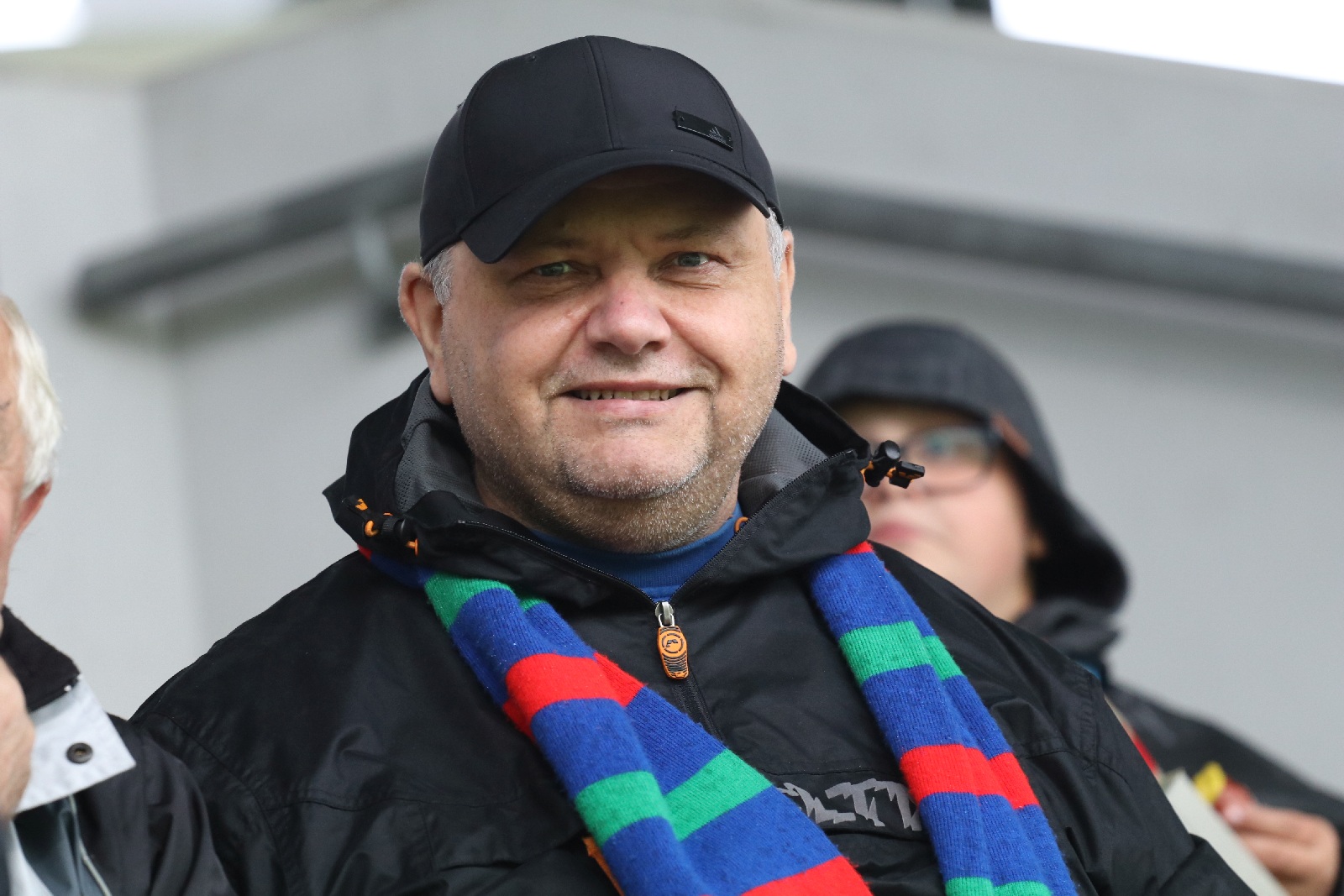 Miedź Legnica wyszarpała remis w ulewie