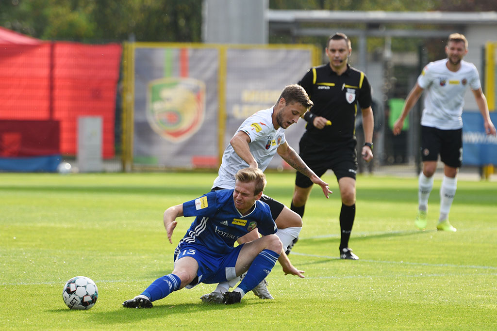 Miedź Legnica zremisowała w derbach z Chrobrym Głogów 2:2