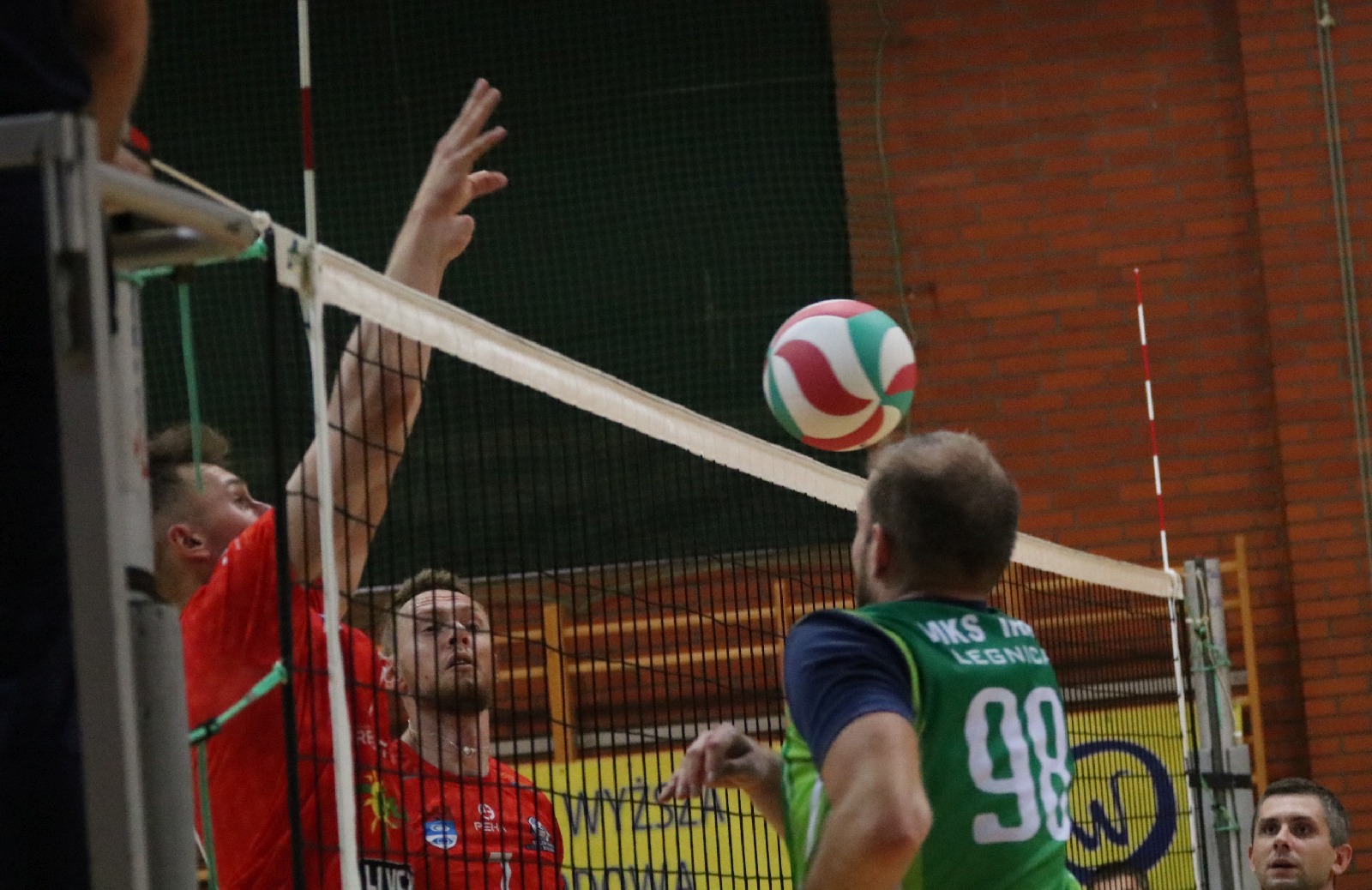 Ikar Legnica lepszy od Bielawianki Bester Bielawa