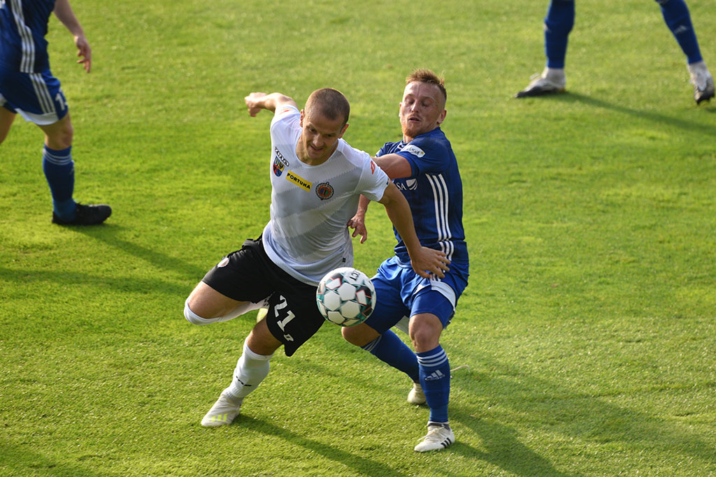 Miedź Legnica zremisowała w derbach z Chrobrym Głogów 2:2
