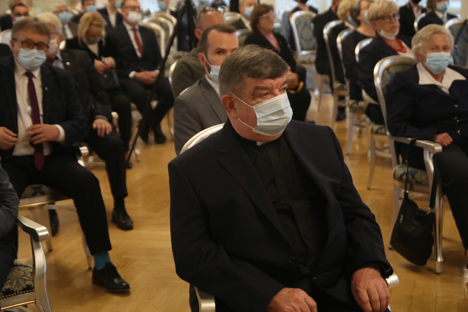 Honorowym Obywatelem Miasta Legnicy został ksiądz Gacek