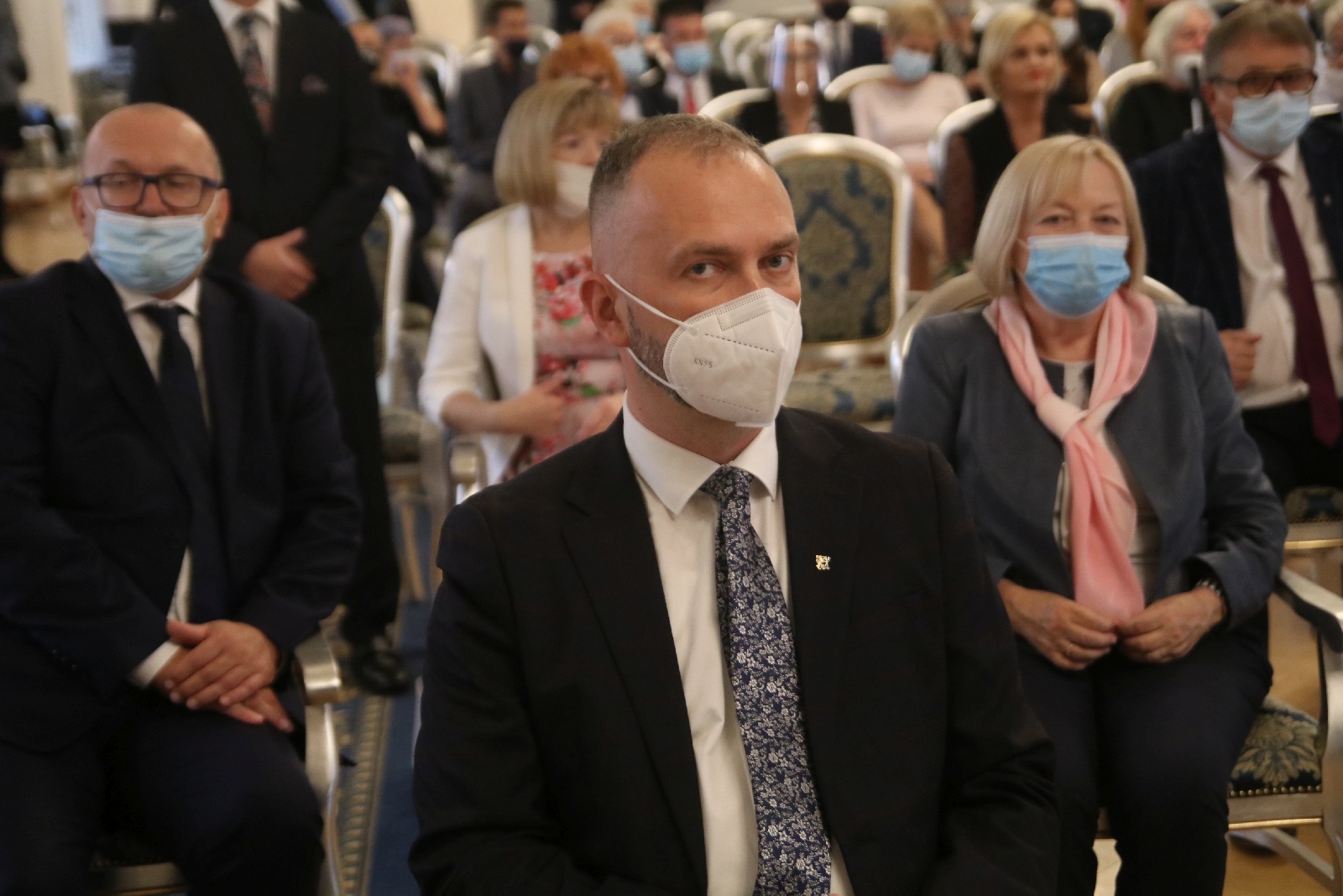 Honorowym Obywatelem Miasta Legnicy został ksiądz Gacek