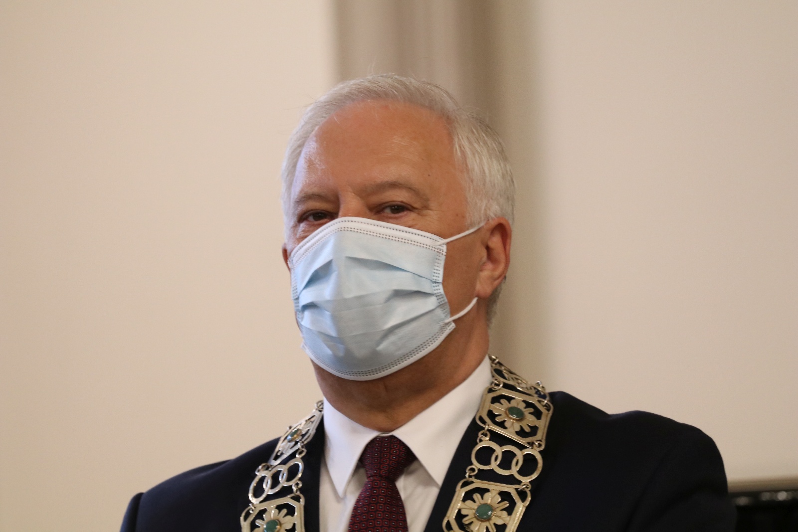 Honorowym Obywatelem Miasta Legnicy został ksiądz Gacek