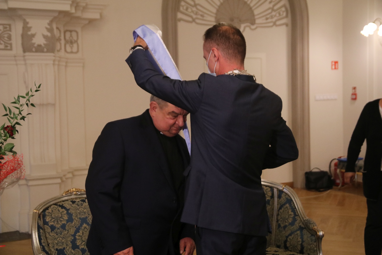 Honorowym Obywatelem Miasta Legnicy został ksiądz Gacek