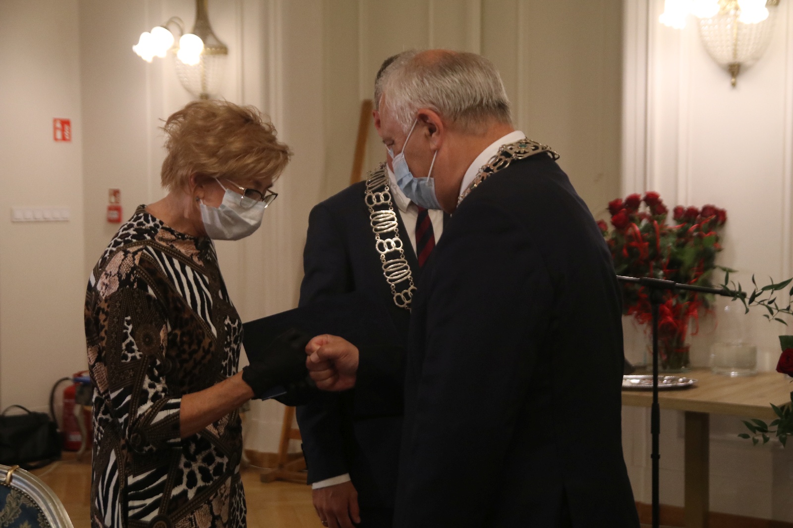 Honorowym Obywatelem Miasta Legnicy został ksiądz Gacek