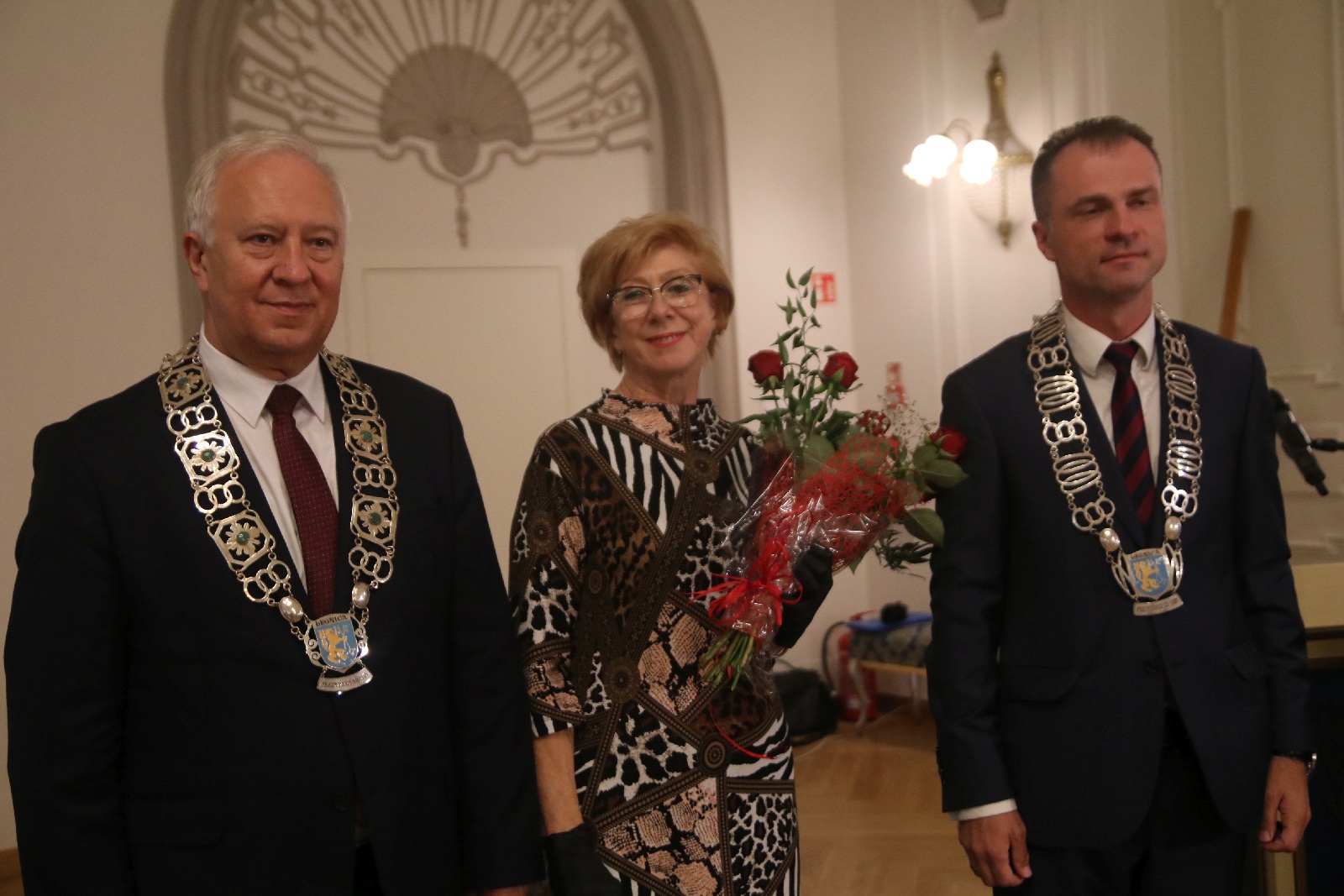 Honorowym Obywatelem Miasta Legnicy został ksiądz Gacek