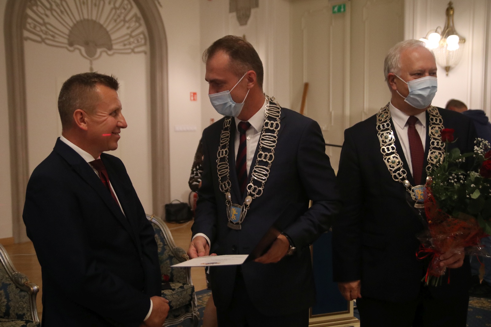 Honorowym Obywatelem Miasta Legnicy został ksiądz Gacek