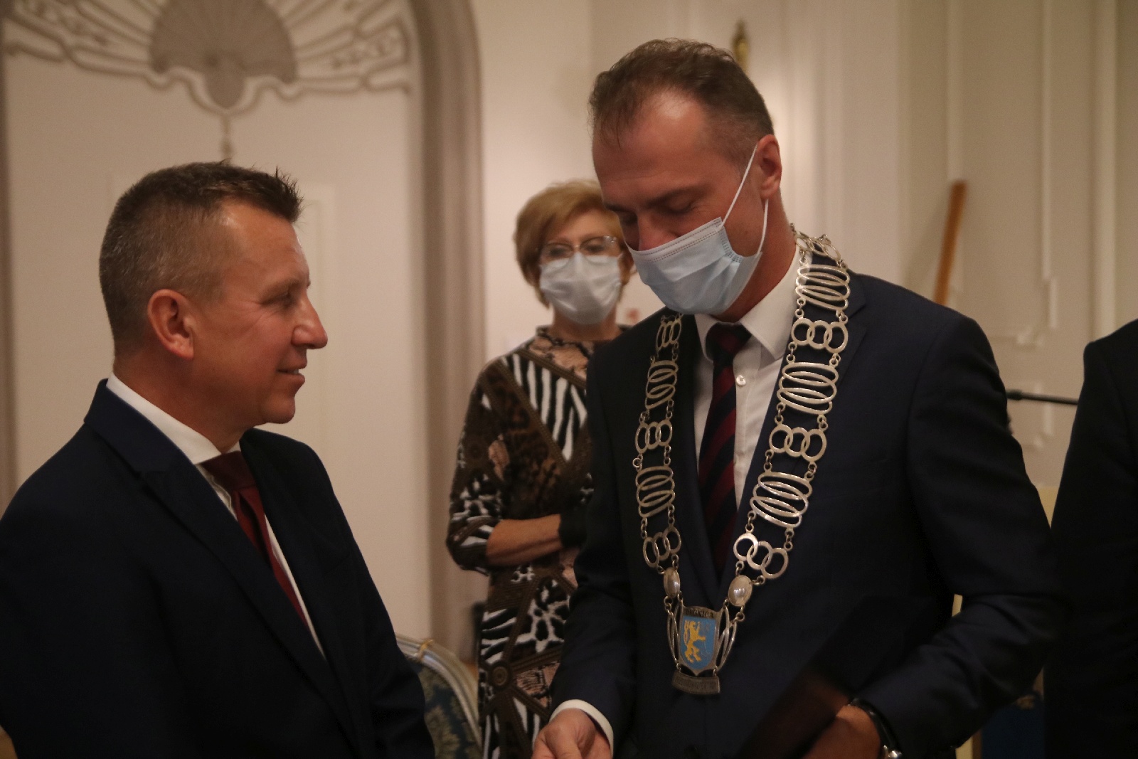 Honorowym Obywatelem Miasta Legnicy został ksiądz Gacek