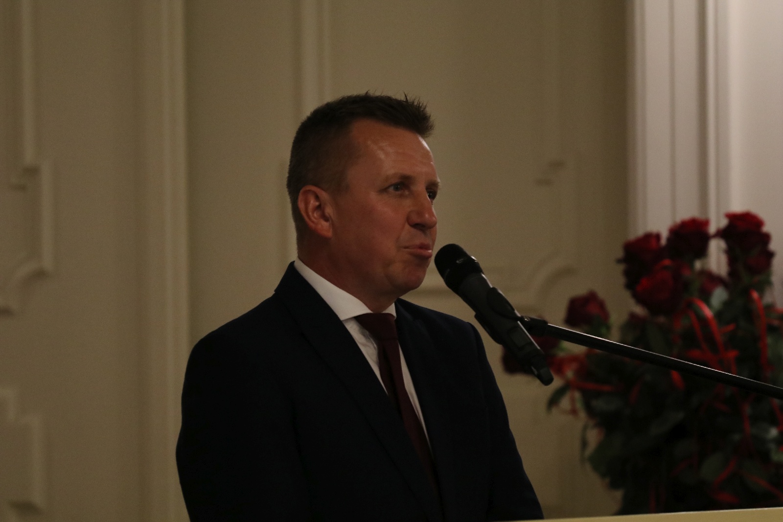 Honorowym Obywatelem Miasta Legnicy został ksiądz Gacek