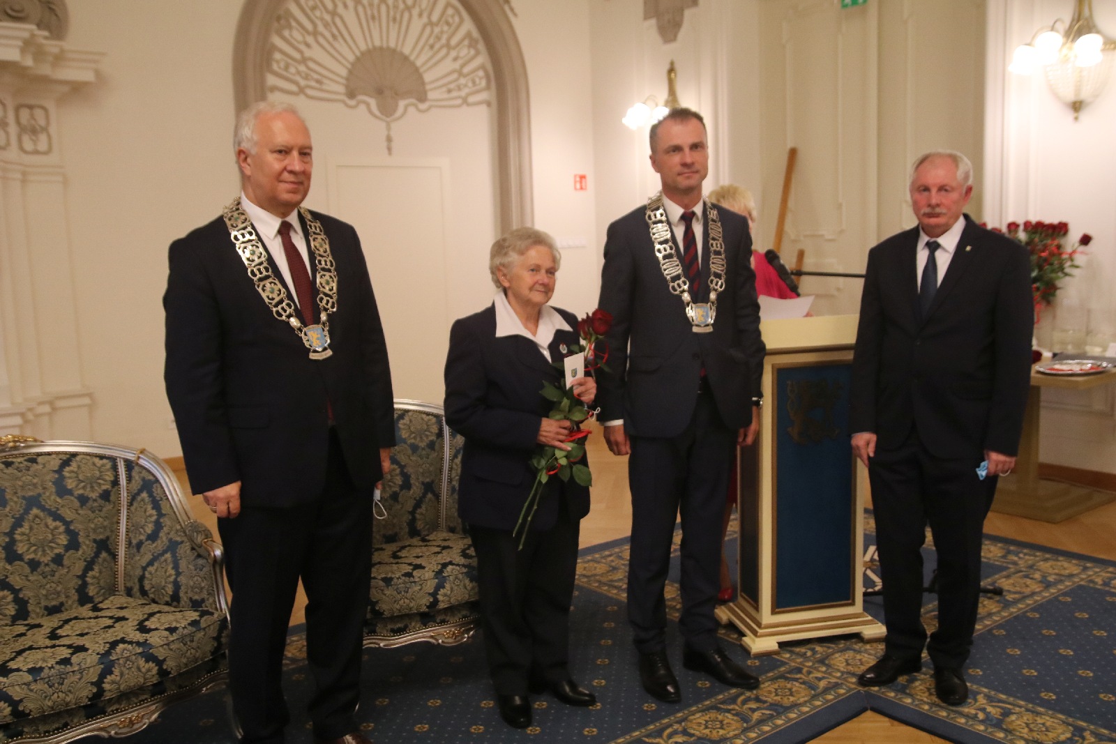 Honorowym Obywatelem Miasta Legnicy został ksiądz Gacek