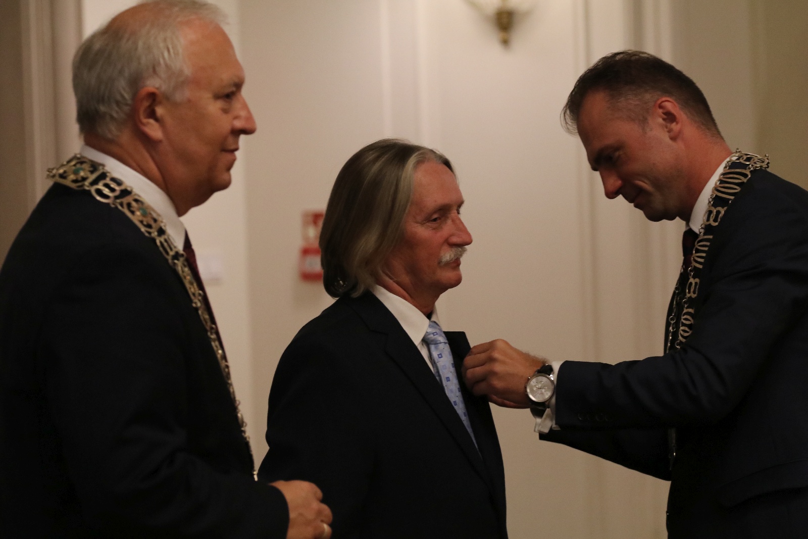 Honorowym Obywatelem Miasta Legnicy został ksiądz Gacek
