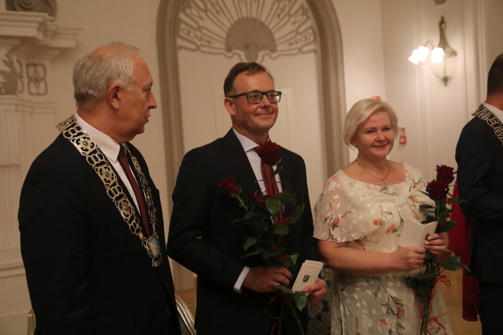Honorowym Obywatelem Miasta Legnicy został ksiądz Gacek