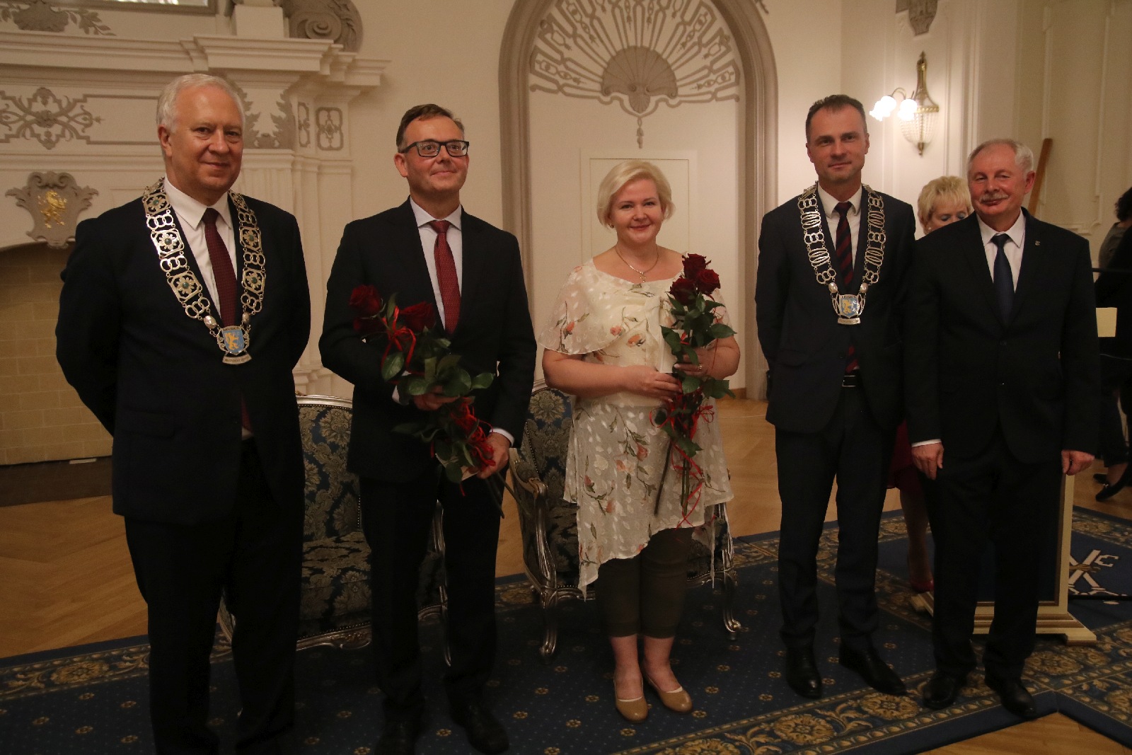 Honorowym Obywatelem Miasta Legnicy został ksiądz Gacek