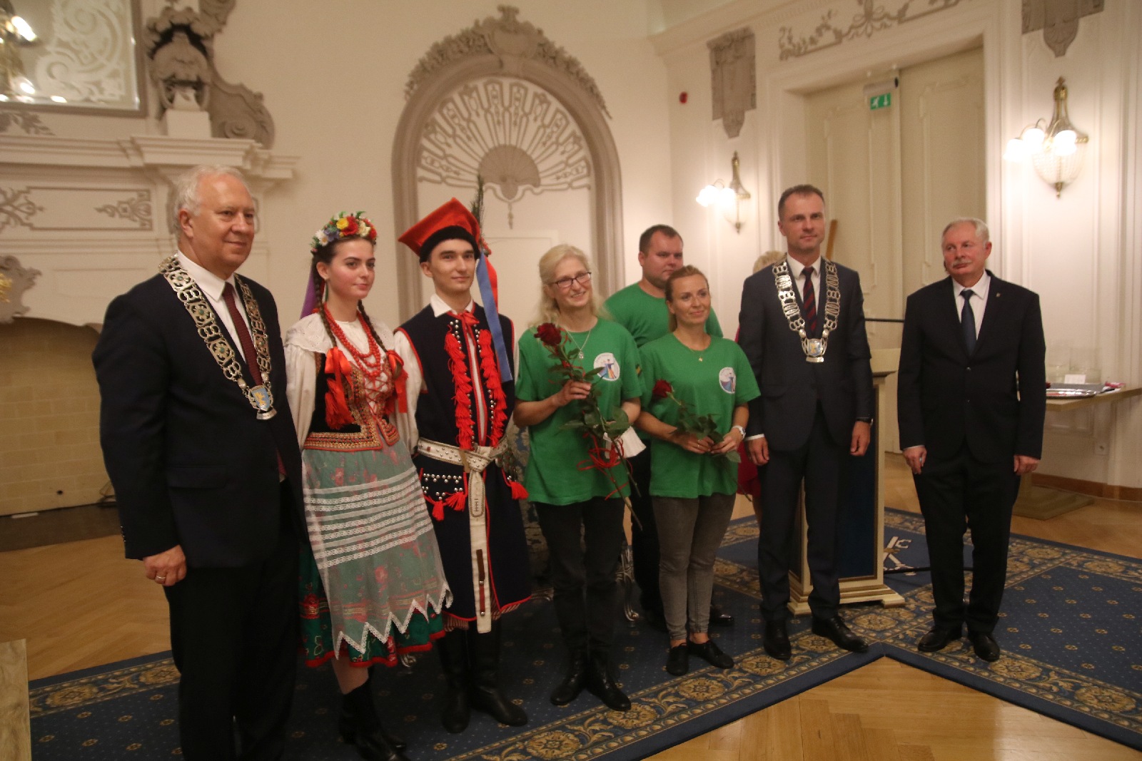 Honorowym Obywatelem Miasta Legnicy został ksiądz Gacek