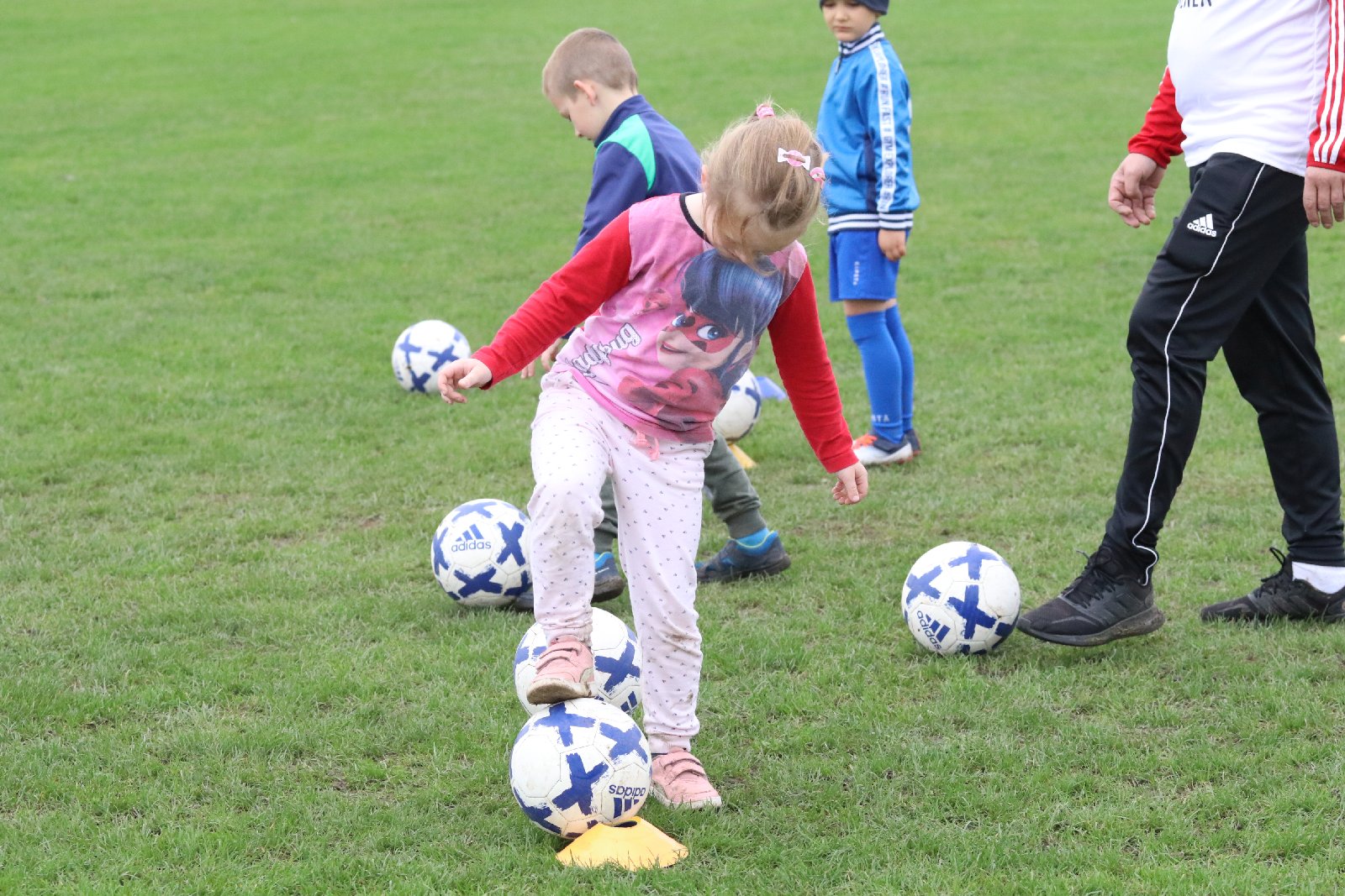Zdrowa Legnica: Dwie godziny dla rodziny- Futbolowy zawrót głowy