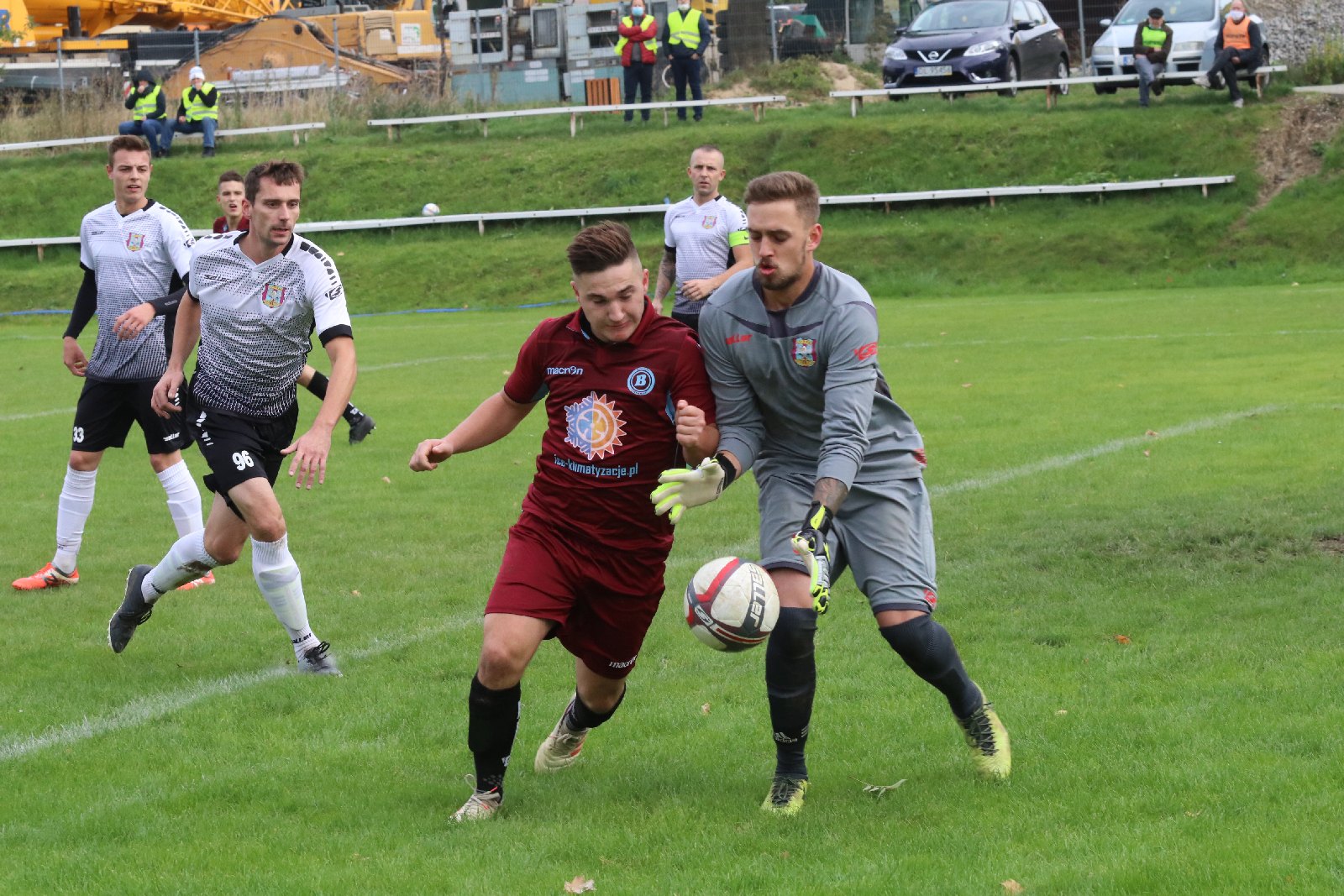 Derby gminy w Koskowicach. Błękitni dalej na fali