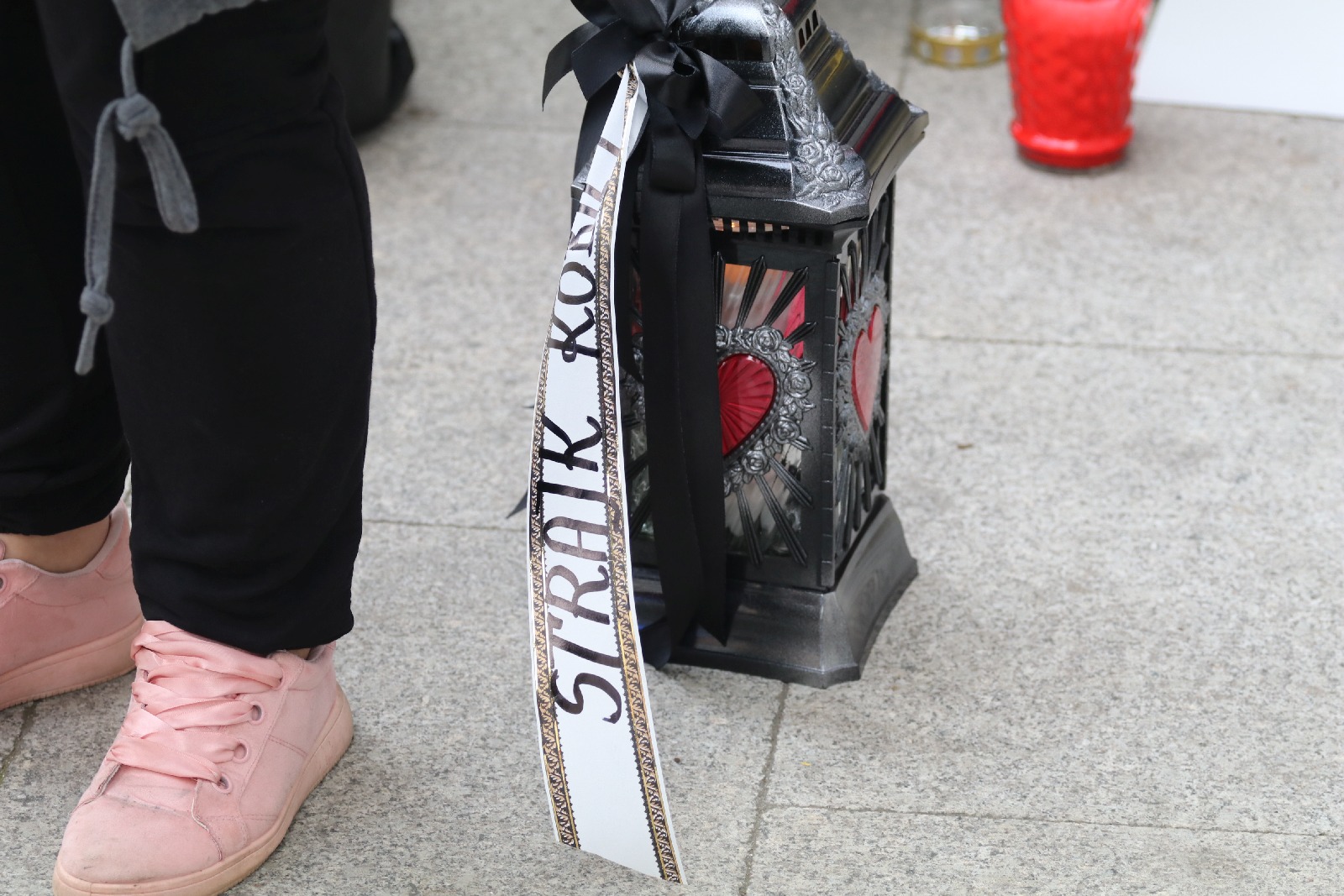 Protest przed siedzibą PiS: Nie dla Piekła Kobiet