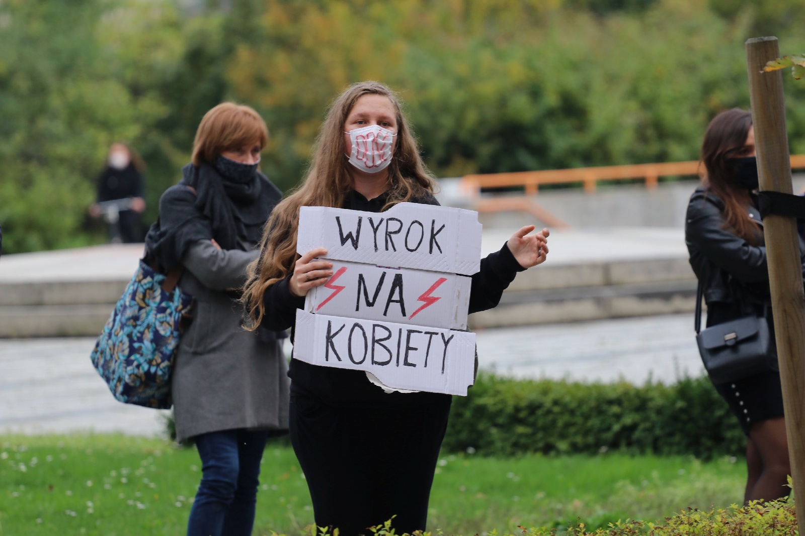 Protest przed siedzibą PiS: Nie dla Piekła Kobiet