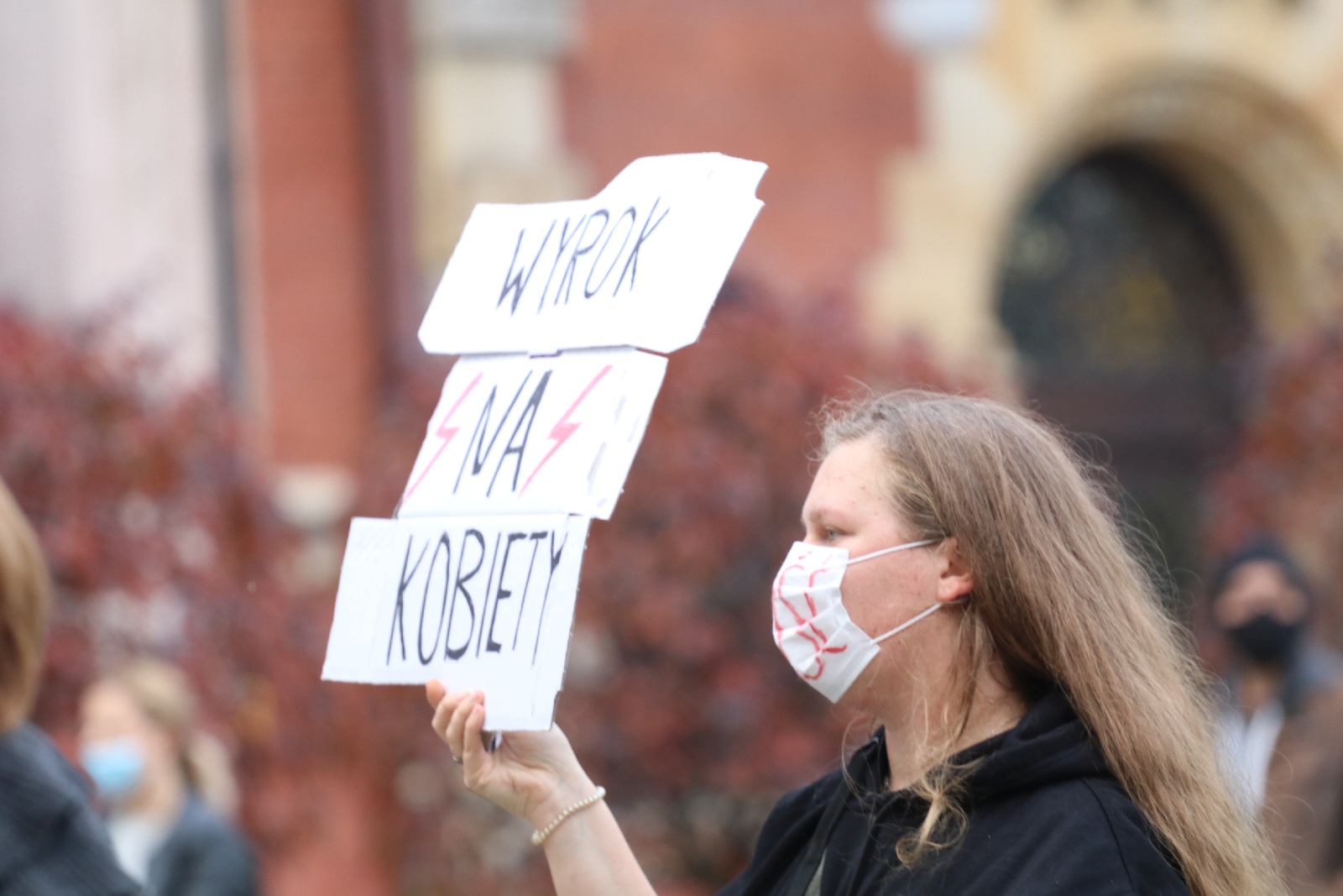 Protest przed siedzibą PiS: Nie dla Piekła Kobiet