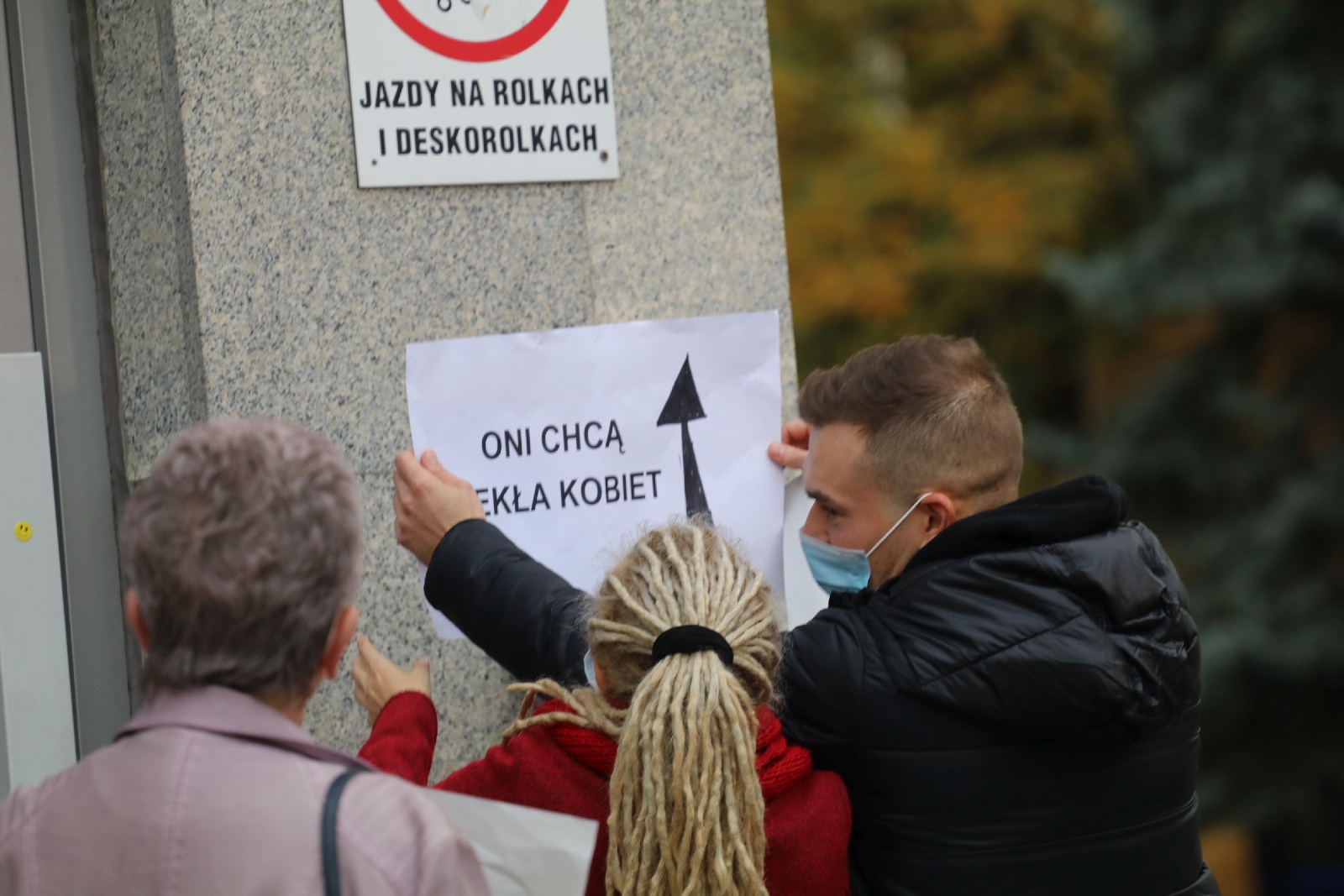Protest przed siedzibą PiS: Nie dla Piekła Kobiet