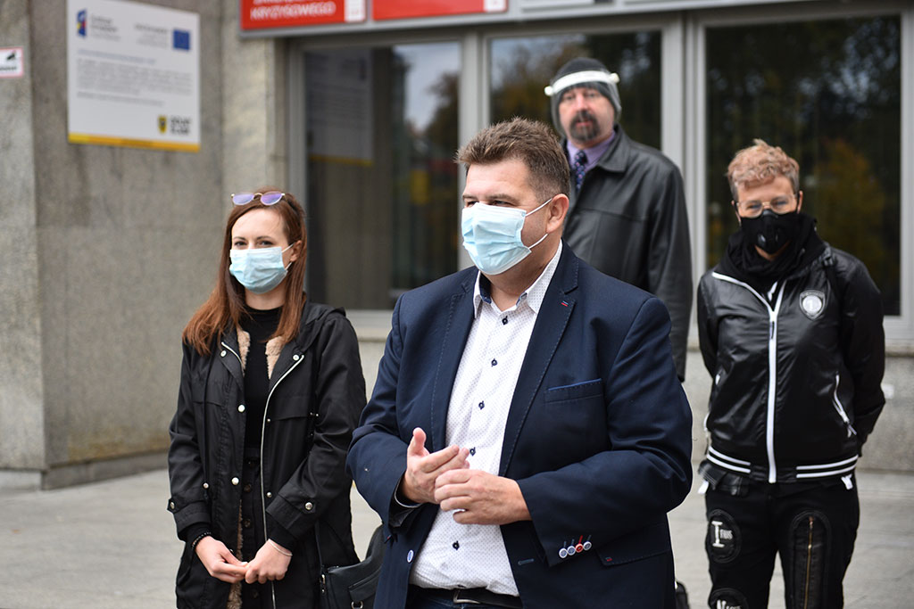Poseł Lewicy przekazał swoje wsparcie wszystkim kobietom