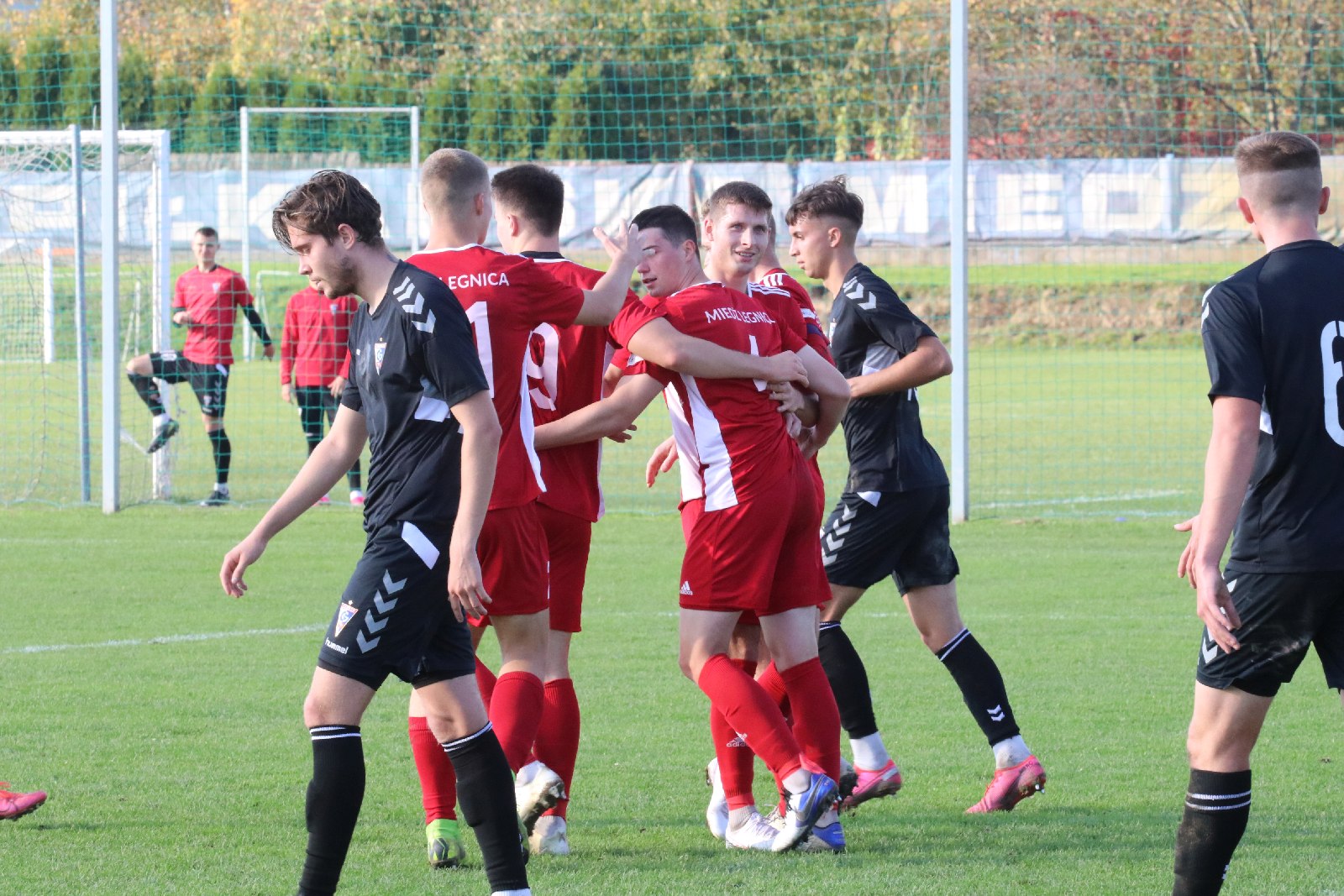Rezerwy Miedzi Legnica wygrywają z rezerwami Górnika Zabrze