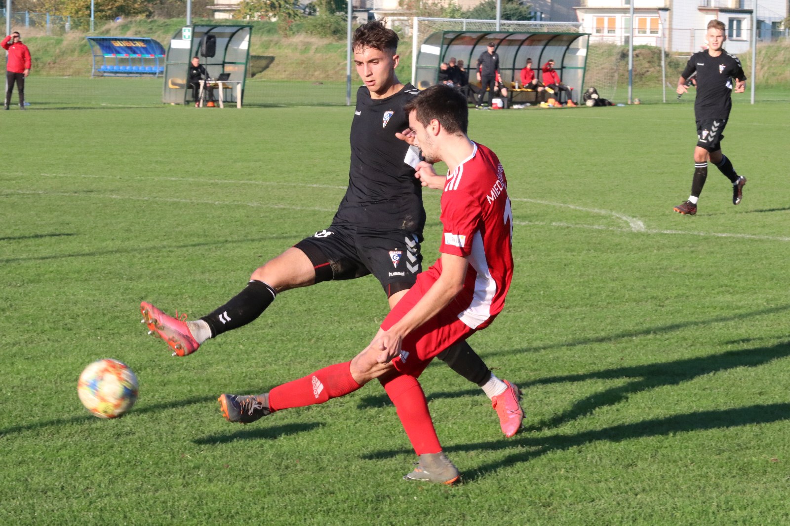 Rezerwy Miedzi Legnica wygrywają z rezerwami Górnika Zabrze