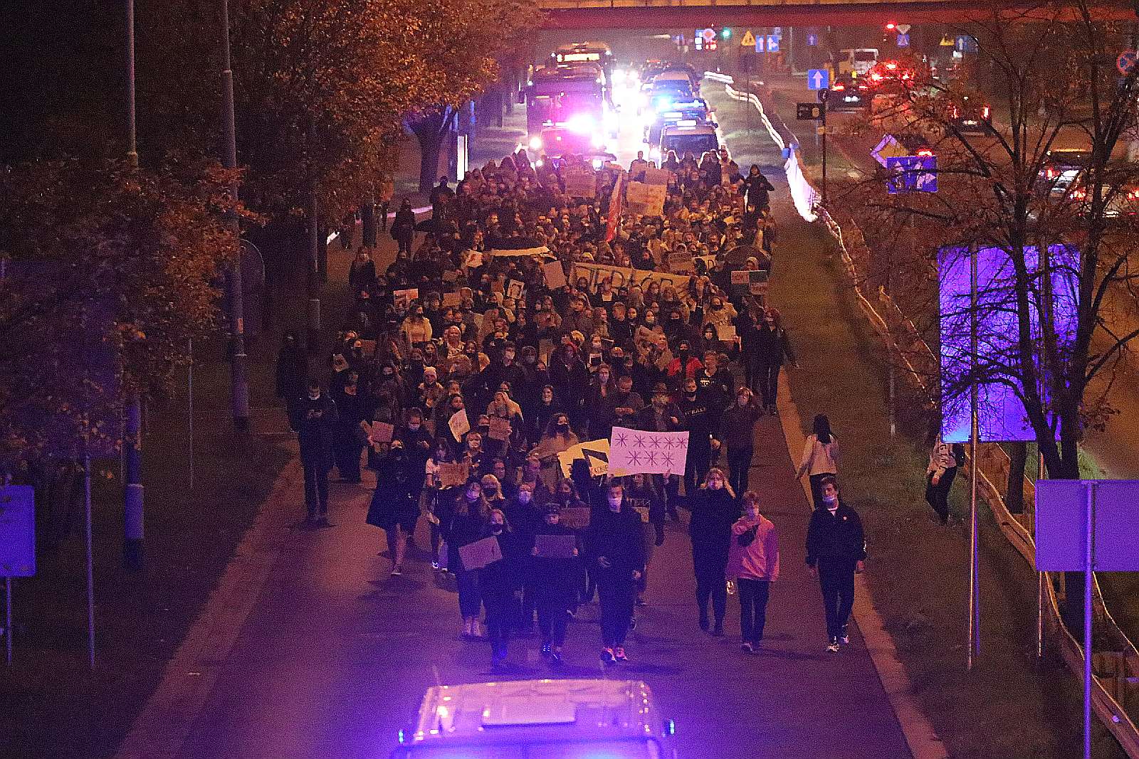 Nie dla Piekła Kobiet. Legniczanie wybrali się na „spacer”