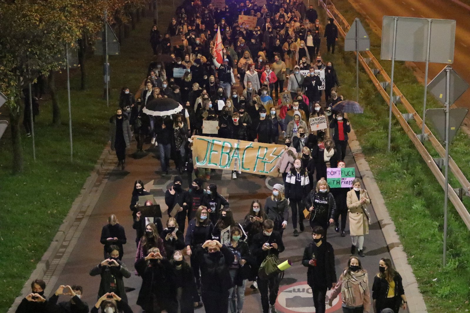 Nie dla Piekła Kobiet. Legniczanie wybrali się na „spacer”