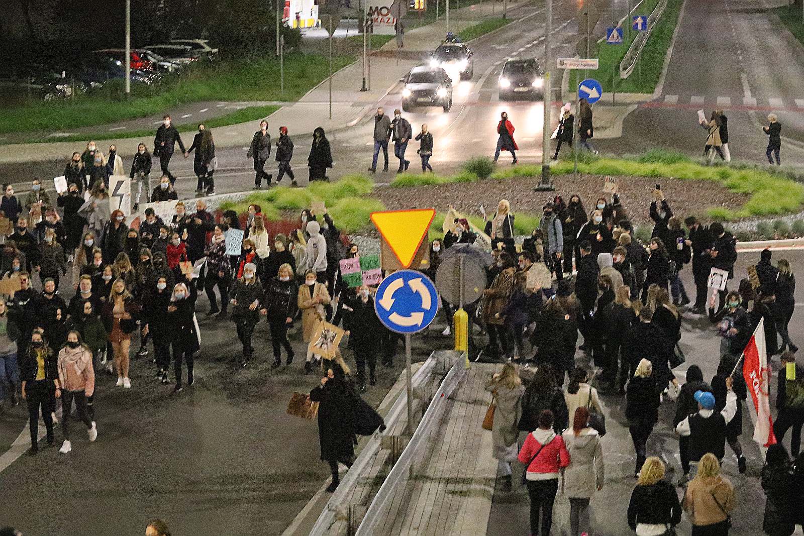 Nie dla Piekła Kobiet. Legniczanie wybrali się na „spacer”
