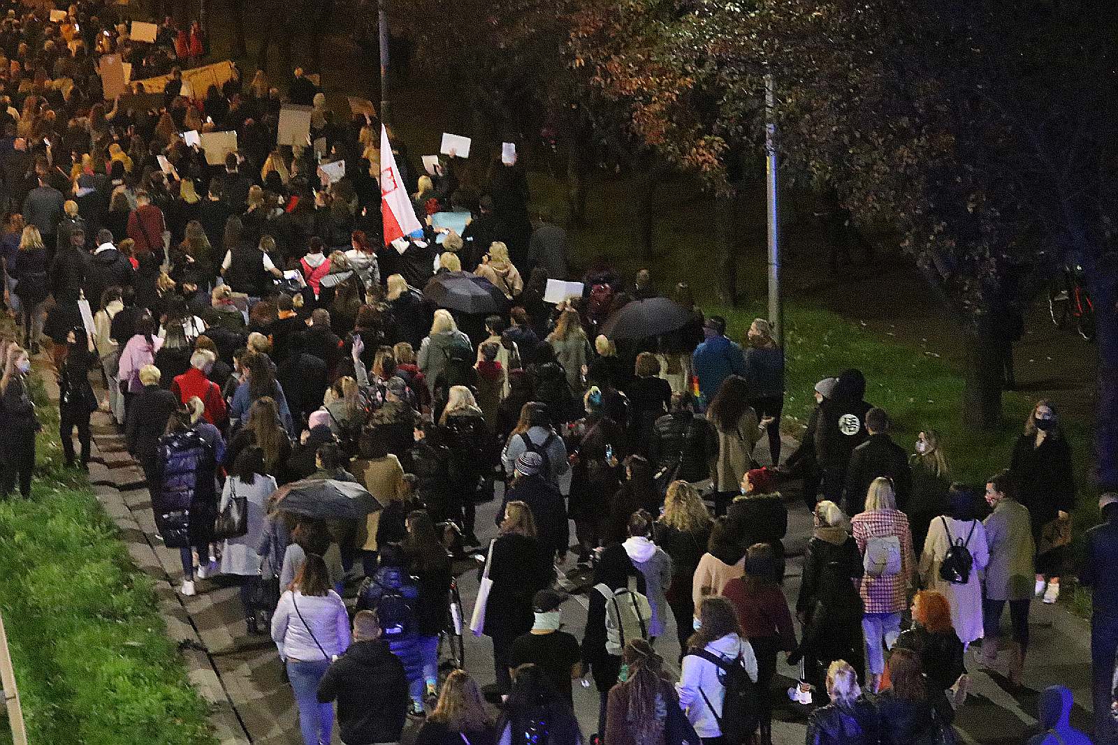Nie dla Piekła Kobiet. Legniczanie wybrali się na „spacer”