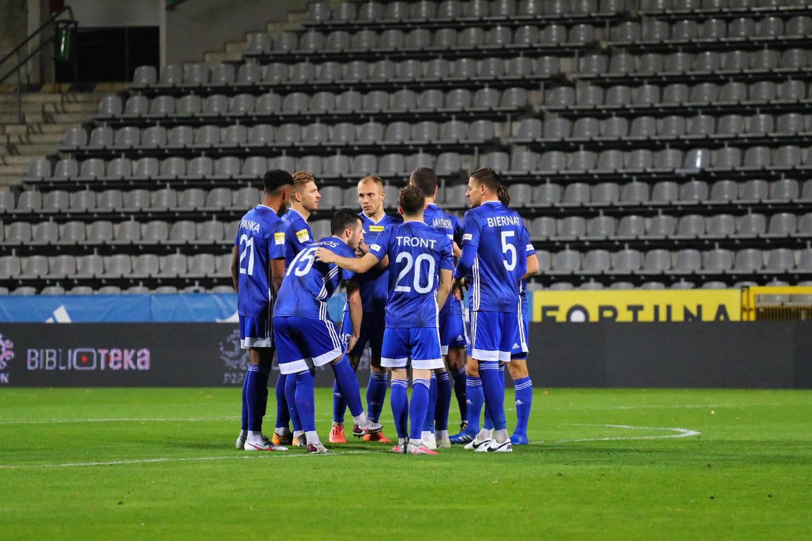 Szczęśliwy remis piłkarzy Miedzi Legnica z Widzewem Łódź