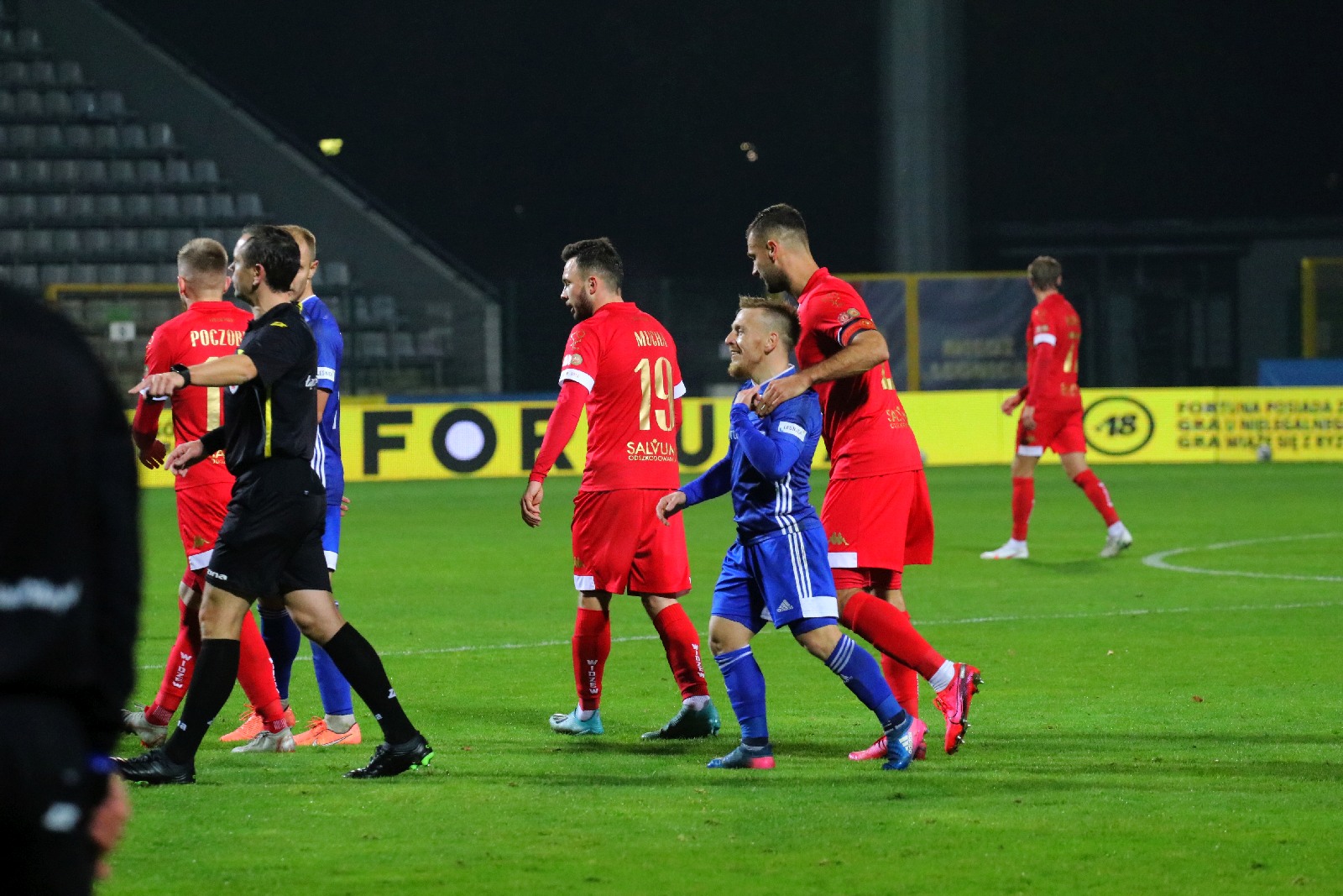 Szczęśliwy remis piłkarzy Miedzi Legnica z Widzewem Łódź